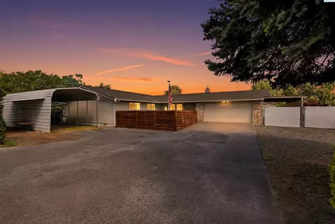 5013 W Sylvester, Pasco, WA 99301