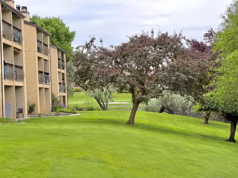 303 Gage Blvd #224, Richland, WA 99352
