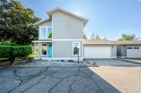 405 Sailfish Ct, Richland, WA 99354