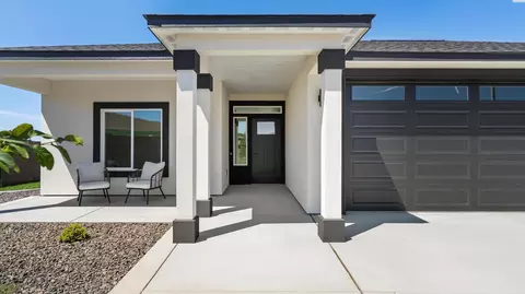 3802 Scout St, Richland, WA 99352