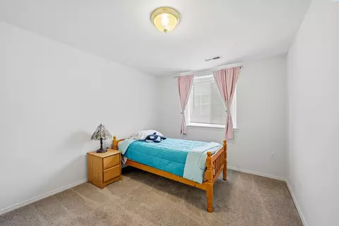 Bedroom - 445 Thomas St, Pullman, WA 99163 photo 6 of 6