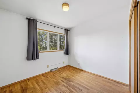 Bedroom - 1515 NE Upper Dr, Pullman, WA 99163 photo 3 of 5