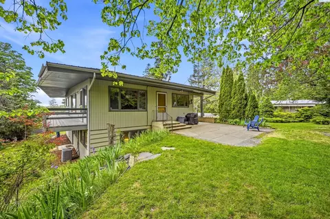 Exterior - 1515 NE Upper Dr, Pullman, WA 99163 photo 2 of 10