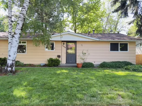 1305 NW Haven Cir, Pullman, WA 99163