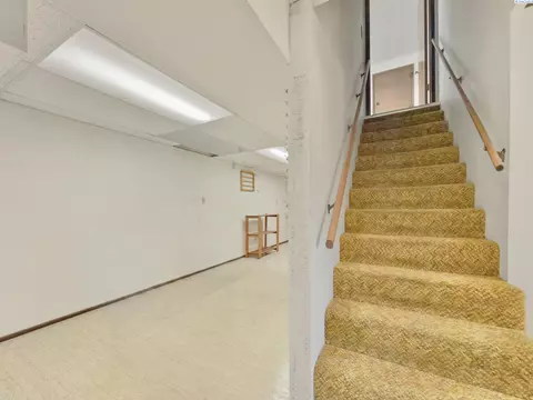 Entry Way - 1305 NW Haven Cir, Pullman, WA 99163 photo 5 of 5