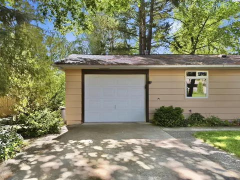 Exterior - 1305 NW Haven Cir, Pullman, WA 99163 photo 5 of 11