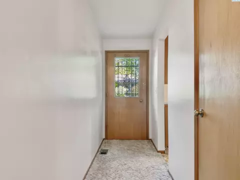 1305 NW Haven Cir, Pullman, WA 99163 photo 9