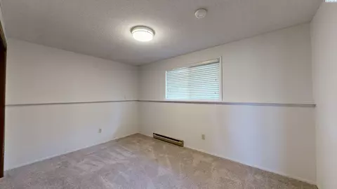Bedroom - 365 NW Thomas St, Pullman, WA 99163 photo 3 of 4