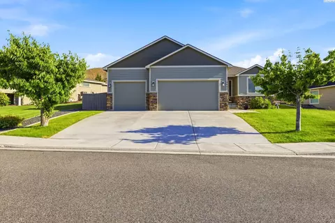 4651 Cowlitz Blvd, Richland, WA 99352