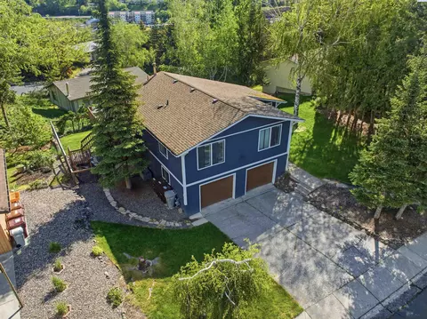View/Area - 810 SE Sunny Mead, Pullman, WA 99163 photo 1 of 8