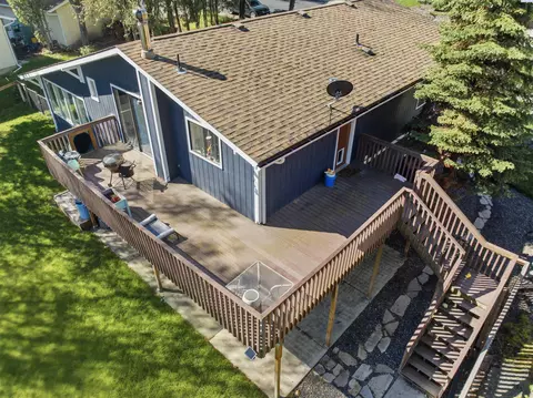Exterior - 810 SE Sunny Mead, Pullman, WA 99163 photo 7 of 11