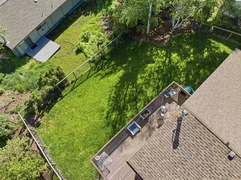 Exterior - 810 SE Sunny Mead, Pullman, WA 99163 photo 10 of 11