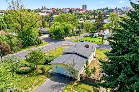 View/Area - 655 SE Jackson St, Pullman, WA 99163 photo 1 of 5