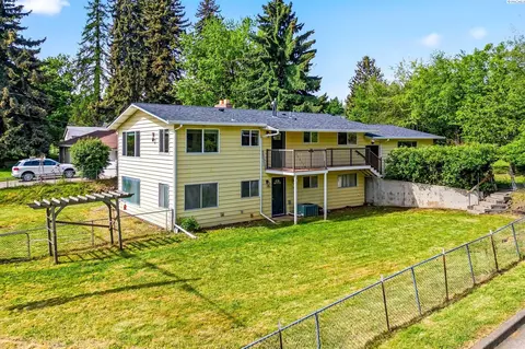 655 SE Jackson St, Pullman, WA 99163