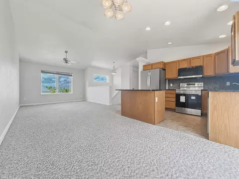 1255 SW Latour Peak, Pullman, WA 99163 photo 11