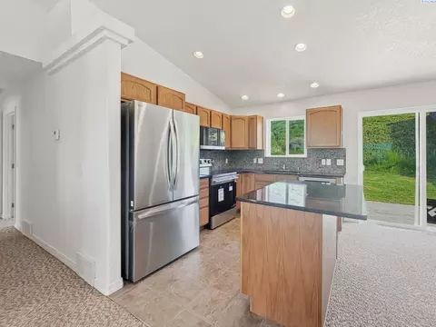 1255 SW Latour Peak, Pullman, WA 99163 photo 7