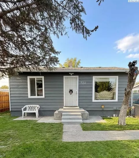 722 S Date St, Kennewick, WA 99336