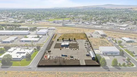 480 N Roosevelt St, Kennewick, WA 99336