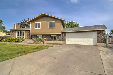 4809 S Beech Ct, Kennewick, WA 99336
