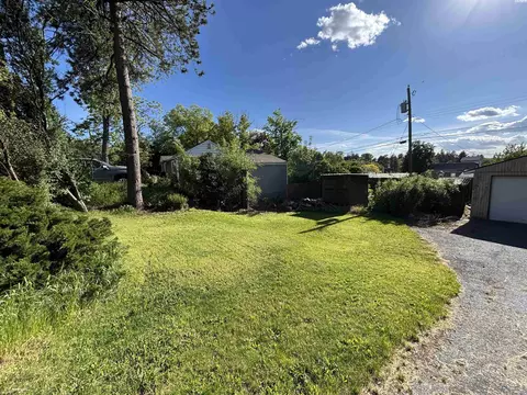Exterior - 1155 NE Lybecker Rd, Pullman, WA 99163 photo 5 of 7