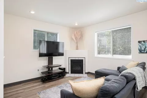 Other - 223 NW Clay Ct, Pullman, WA 99163 photo 1 of 3