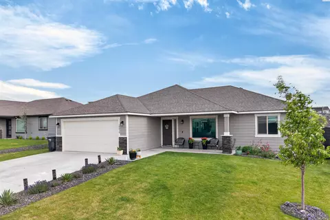 10610 Chinook Dr, Pasco, WA 99301