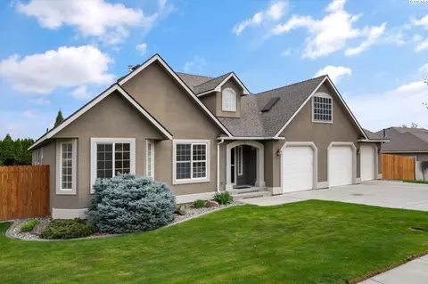 2790 Leopold Ln, Richland, WA 99352