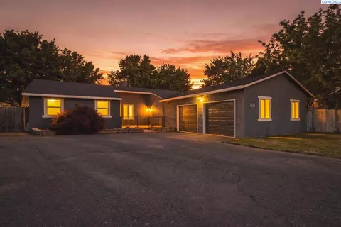 2508 S Edison Pl, Kennewick, WA 99338