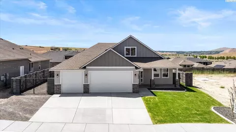 2874 S Alaska St, Kennewick, WA 99338