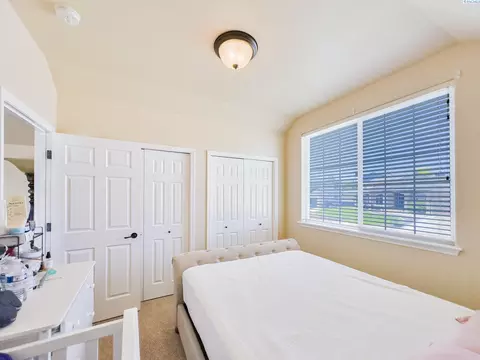 Bedroom - 4807 Adobe Dr, Pasco, WA 99301 photo 9 of 9