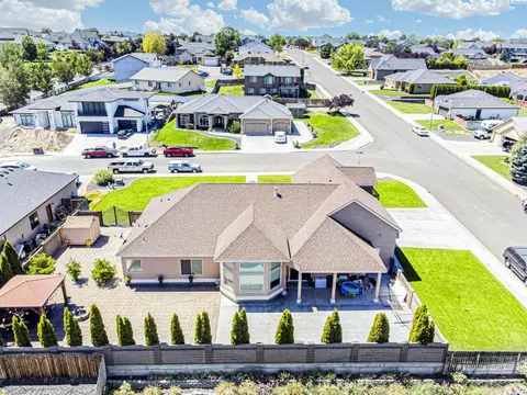View/Area - 4807 Adobe Dr, Pasco, WA 99301 photo 4 of 4