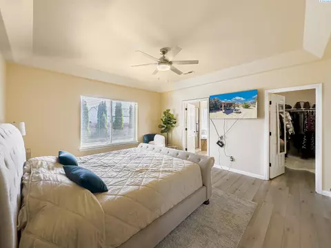 Bedroom - 4807 Adobe Dr, Pasco, WA 99301 photo 6 of 9