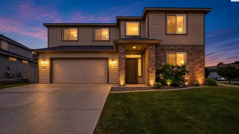 4757 Cowlitz, Richland, WA 99352