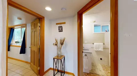 Entry Way - 515 SW Walnut St, Pullman, WA 99163 photo 1 of 1