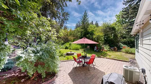Exterior - 515 SW Walnut St, Pullman, WA 99163 photo 2 of 4