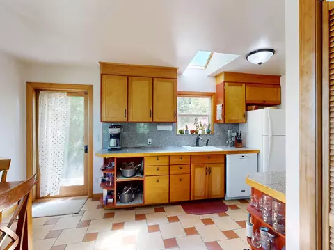 Kitchen - 515 SW Walnut St, Pullman, WA 99163 photo 1 of 3
