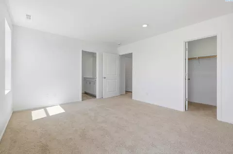 Bedroom - 6508 Polar Dr, Pasco, WA 99301 photo 4 of 4
