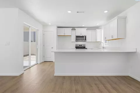 Other - 6508 Polar Dr, Pasco, WA 99301 photo 2 of 8