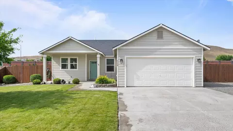 5179 Pinehurst St, West Richland, WA 99353