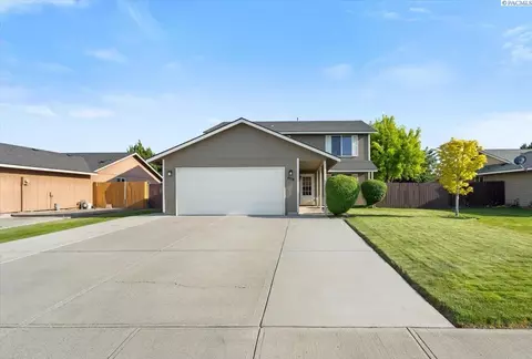 6104 Fenway Dr, Pasco, WA 99301