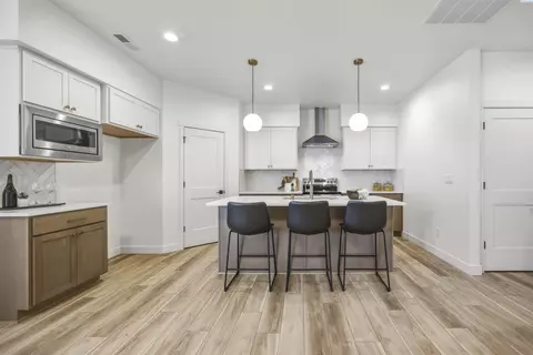4537 Grove Ct, West Richland, WA 99353