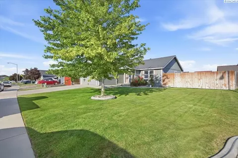 5813 Robert Wayne Dr, Pasco, WA 99301 photo 18