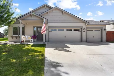 803 W 29th Pl, Kennewick, WA 99337