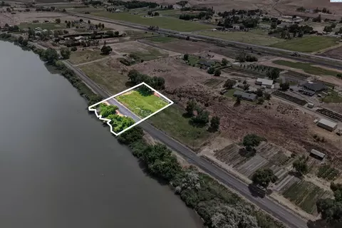 166903 W Byron Rd, Prosser, WA 99350