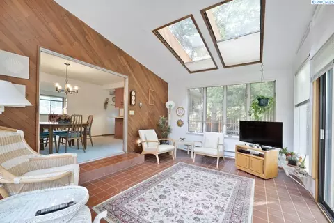 Other - 340 NW Larry St, Pullman, WA 99163 photo 3 of 8