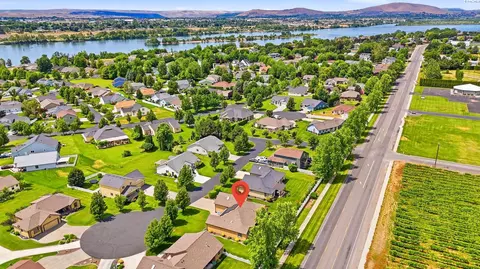 View/Area - 6 Blue Star Ct, Pasco, WA 99301 photo 4 of 5