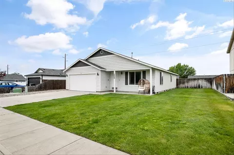 Exterior - 4608 John Deere Dr, Pasco, WA 99301 photo 2 of 6
