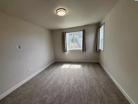 Bedroom - 845 SW Marcia, Pullman, WA 99163 photo 2 of 4