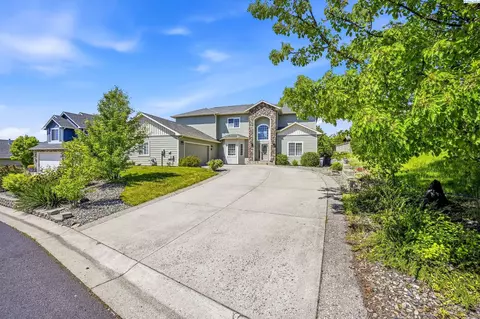Exterior - 1610 NW Nicole Ct, Pullman, WA 99163 photo 8 of 8