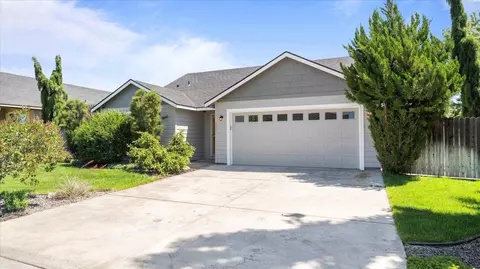 6282 Teak Ln, West Richland, WA 99353